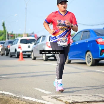 Runner Photo 6009915