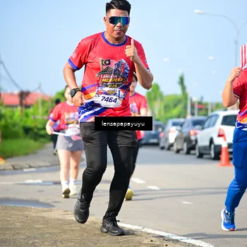 Runner Photo 6009922