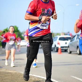 Runner Photo 6009936