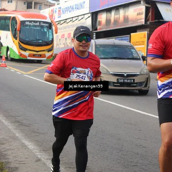 Runner Photo 6009938