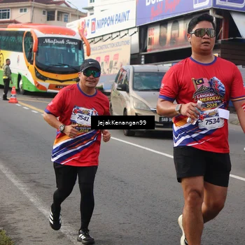 Runner Photo 6009939