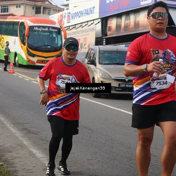 Runner Photo 6009943
