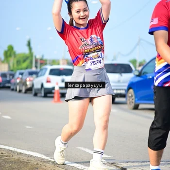 Runner Photo 6009944