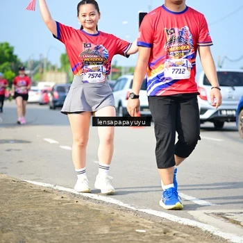 Runner Photo 6009945