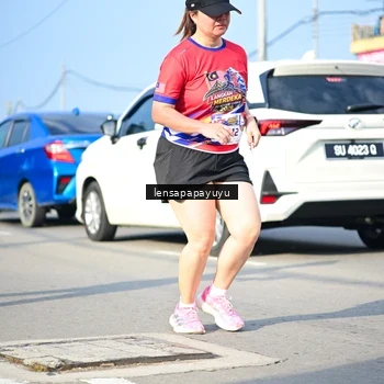 Runner Photo 6009947