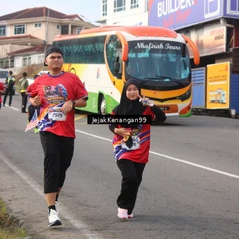 Runner Photo 6009959