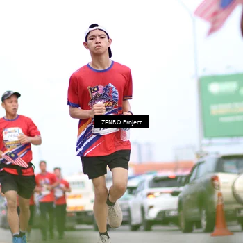 Runner Photo 6009975