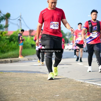 Runner Photo 6009976