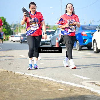 Runner Photo 6010002