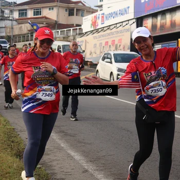 Runner Photo 6010014