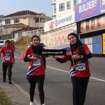 Runner Photo 6010036