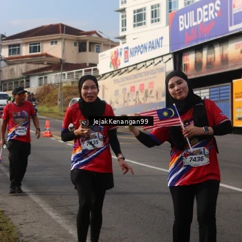 Runner Photo 6010041