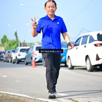Runner Photo 6010045