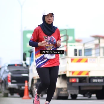 Runner Photo 6010053