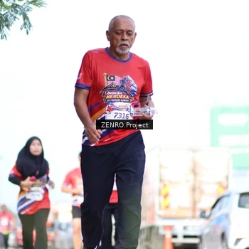 Runner Photo 6010056