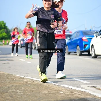 Runner Photo 6010065