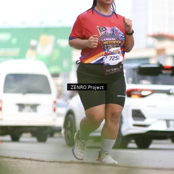 Runner Photo 6010072