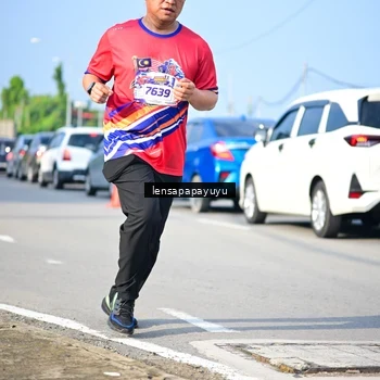 Runner Photo 6010097