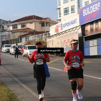 Runner Photo 6010100