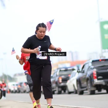 Runner Photo 6010108