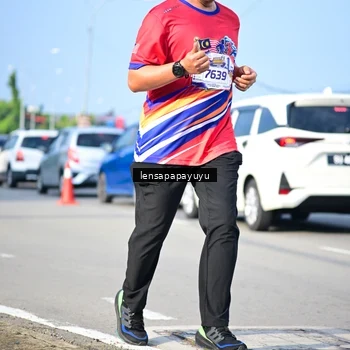 Runner Photo 6010118