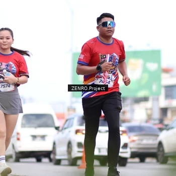 Runner Photo 6010119