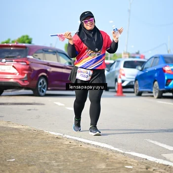 Runner Photo 6010123
