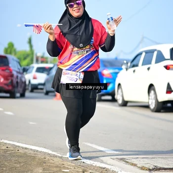 Runner Photo 6010125