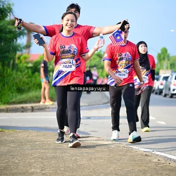 Runner Photo 6010130