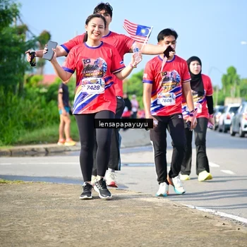Runner Photo 6010133