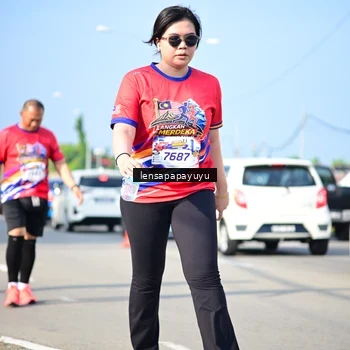 Runner Photo 6010194
