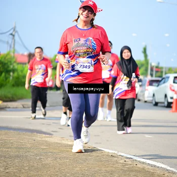 Runner Photo 6010246