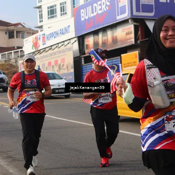 Runner Photo 6010248