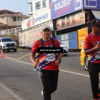 Runner Photo 6010264
