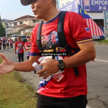 Runner Photo 6010273