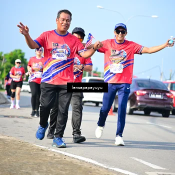 Runner Photo 6010300