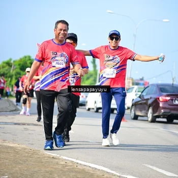 Runner Photo 6010310