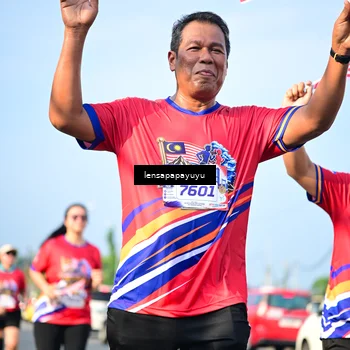 Runner Photo 6010317