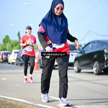 Runner Photo 6010337