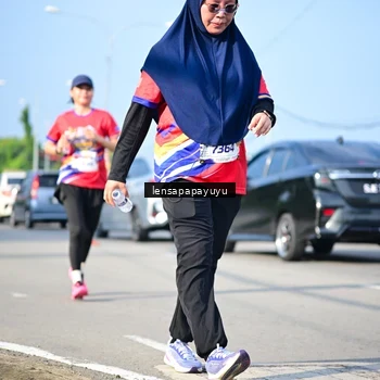 Runner Photo 6010339