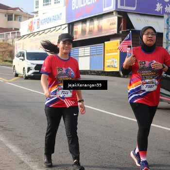 Runner Photo 6010354