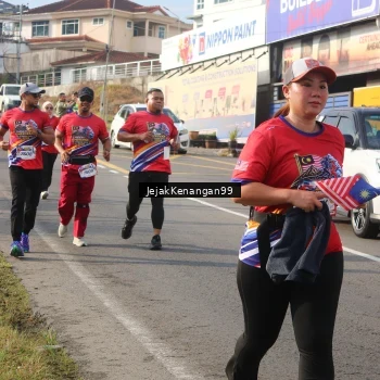 Runner Photo 6010384