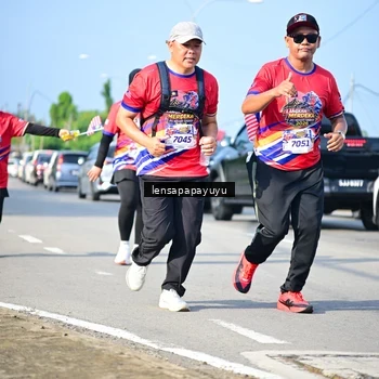 Runner Photo 6010387