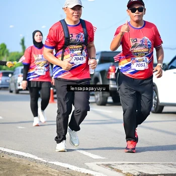 Runner Photo 6010389