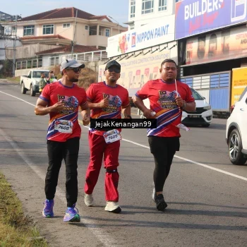 Runner Photo 6010392