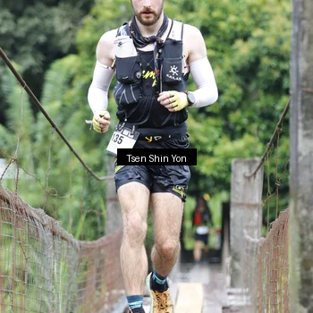 Runner Photo 60104