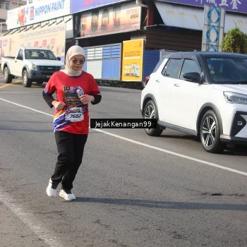 Runner Photo 6010414