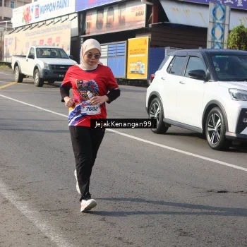 Runner Photo 6010421