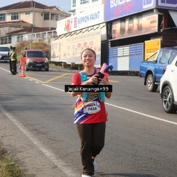 Runner Photo 6010425