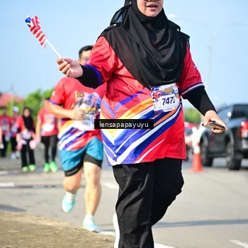 Runner Photo 6010433